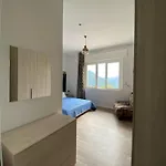 Lodrino Ξενοδοχείο 2*