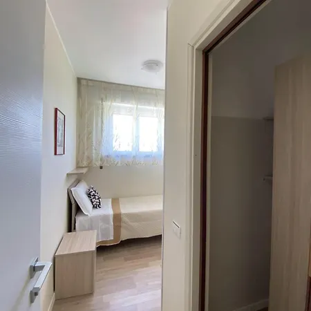 Lodrino Hotel